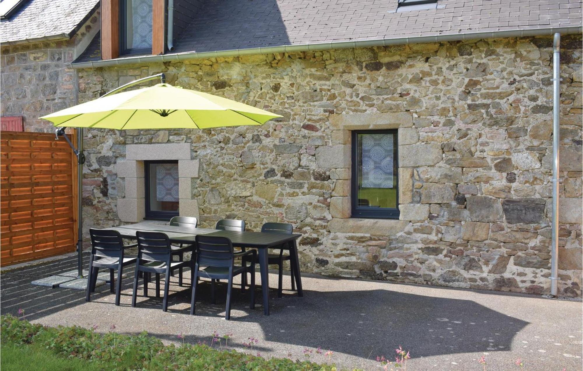 Gorgeous Home In Saint Alban With Kitchen Exterior foto